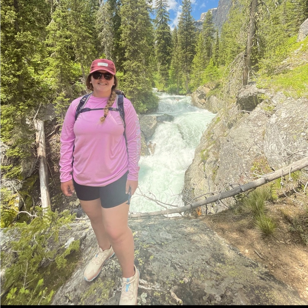 Meet your Posher, Madalyn